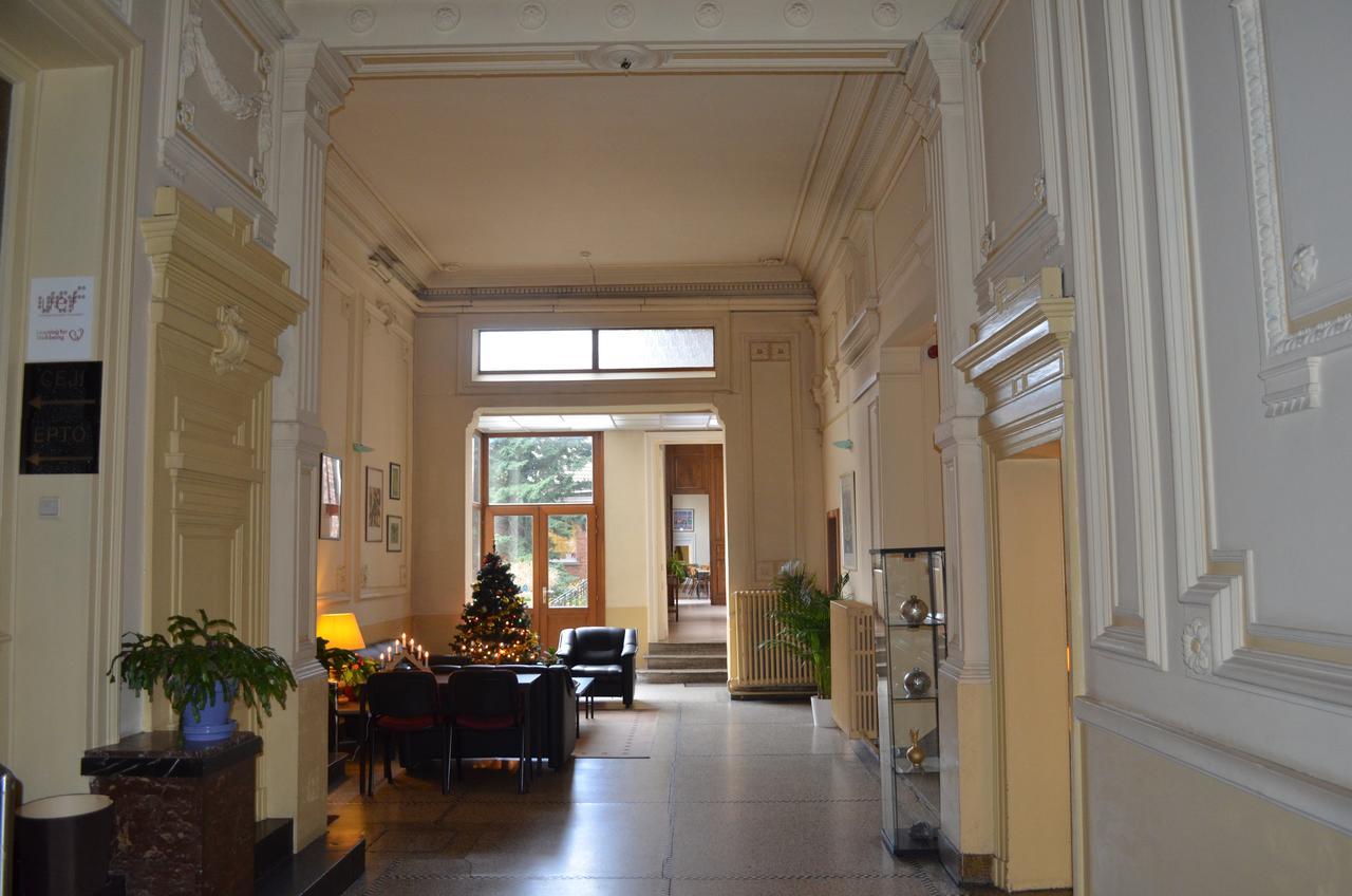 Institute Of Cultural Affairs * Bruselas